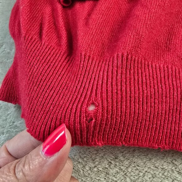 Vintage Cashmere Sweater Womens 38 Small Red Snow Lotus Soft FLAW Cutter Piece - Picture 9 of 15